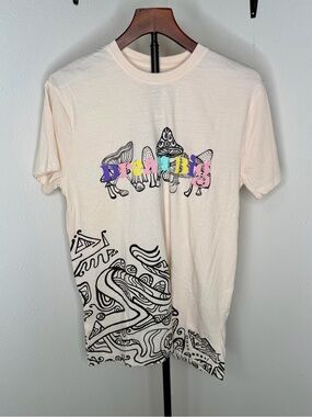 San Francisco Work Shirt Cream Graphic Mushroom Short Sleeve Tee Size Medium